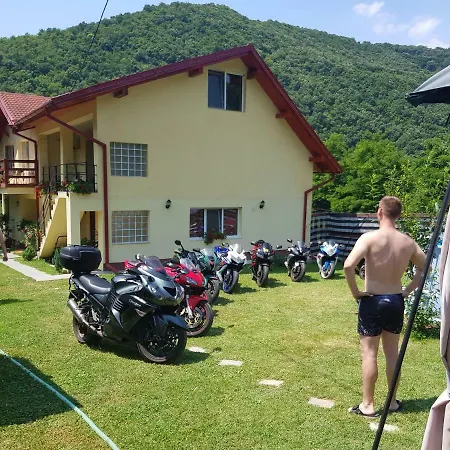 Casa De Vacanta Daniel *